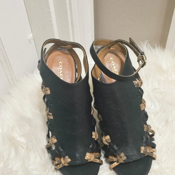 Coach High Heels Black Leather Snake Skin Accents Sandals Size 9B✌️ - Picture 5 of 12